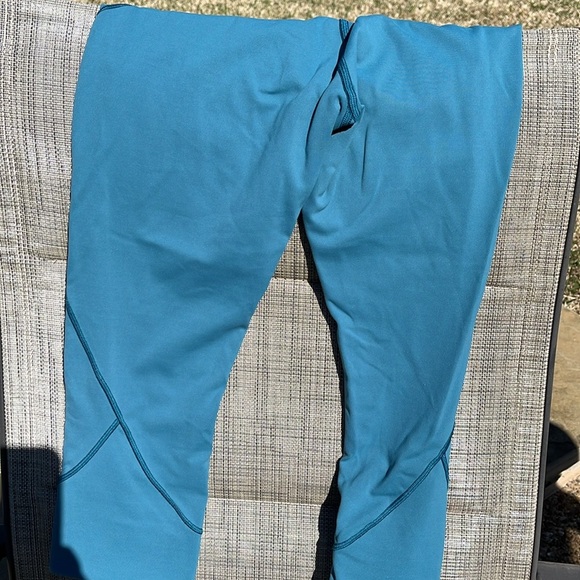 NWOT Lululemon Teal leggings - Picture 11 of 12